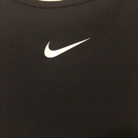 NIKE PRO Dri-Fit Training Top. - Picture 7 of 13